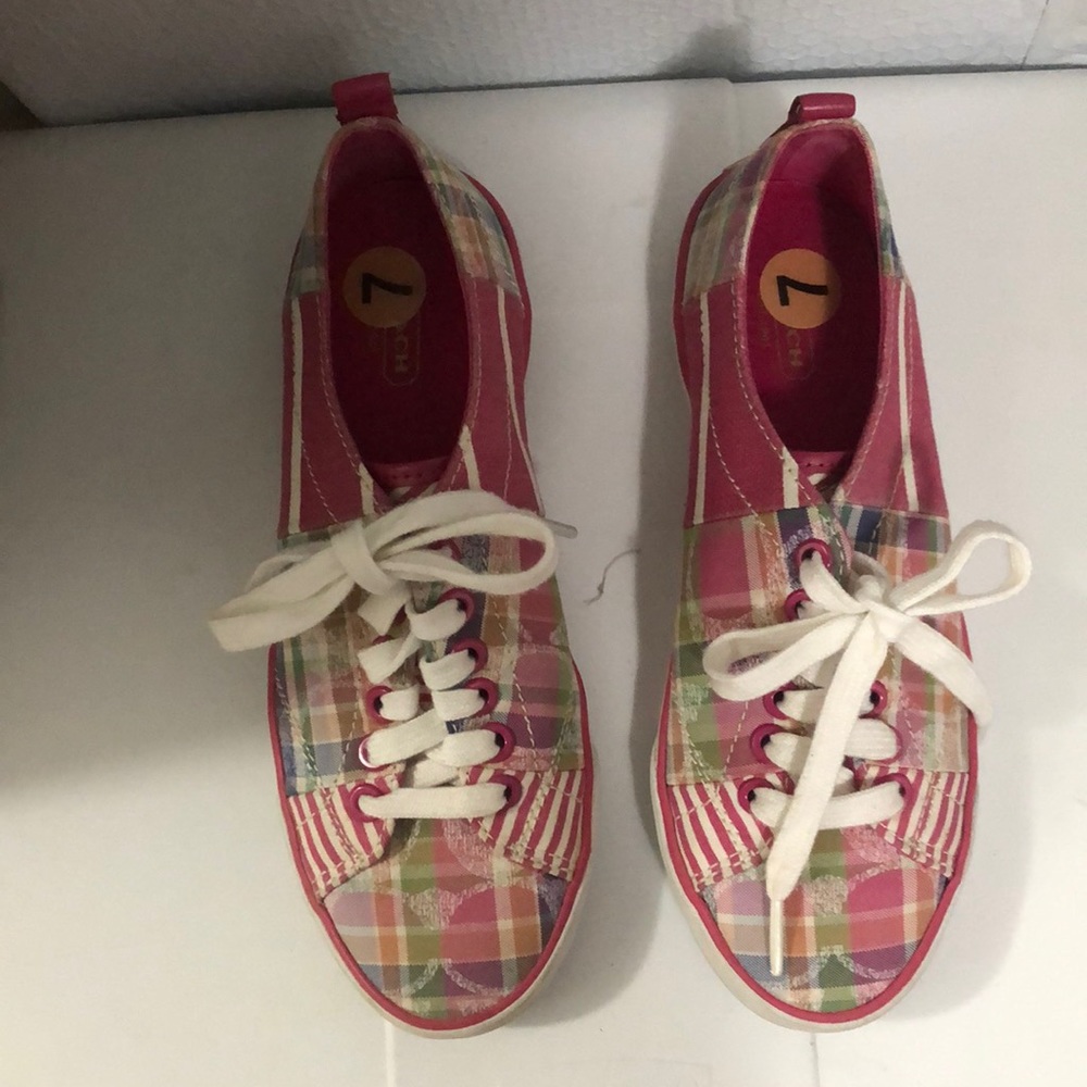Coach sneaker size 7